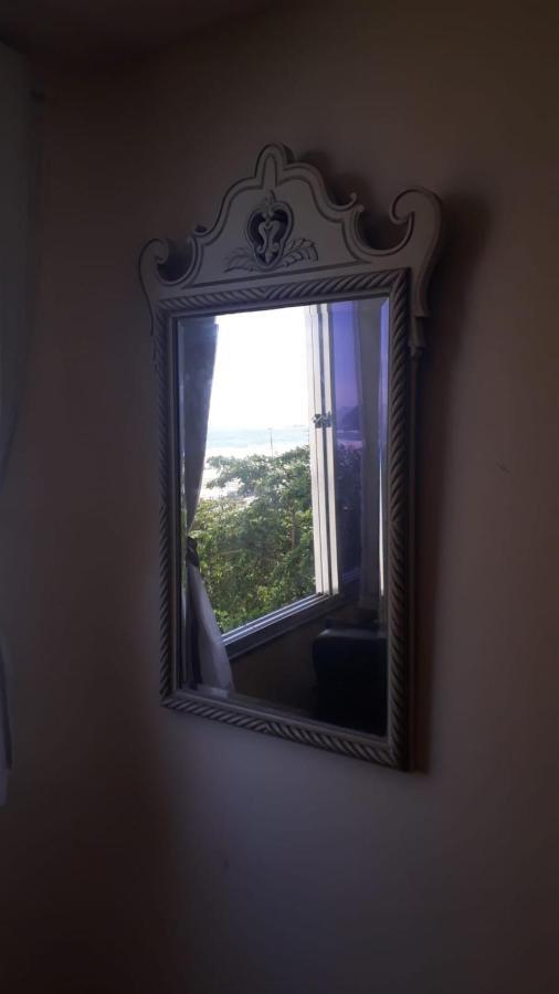 Apartamento Copacabana Praia: Oceanview Near Lido Gastronomy Hub Rio de Janeiro